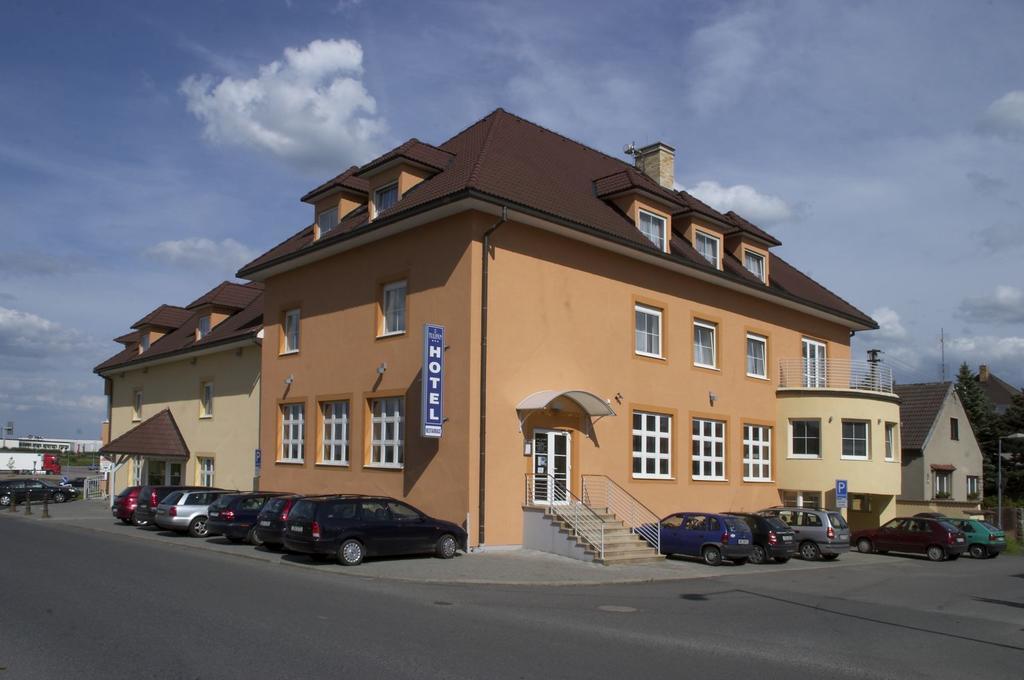 Hotel Tulipan Průhonice