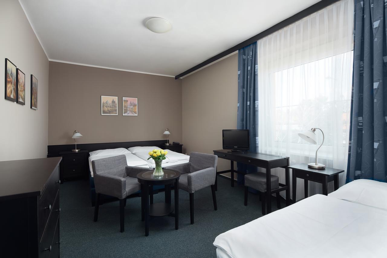 Tulipan Hotel